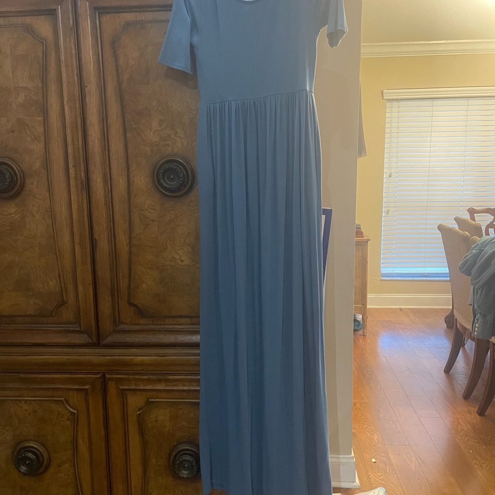 Elegant Blue Maxi Dress